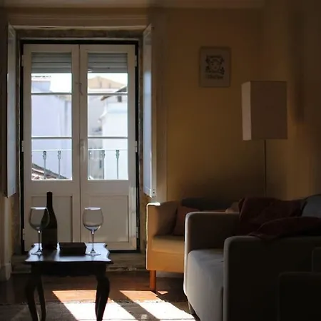 Mocambo's @santos-o-velho Apartment Lisbon